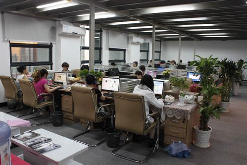 一般納稅人和小規(guī)模納稅人的區(qū)別 一般納稅人和小規(guī)模納稅人的區(qū)別